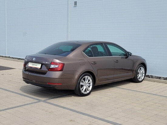 ŠKODA OCTAVIA Style 1.6 TDI 85 kW manuál_3