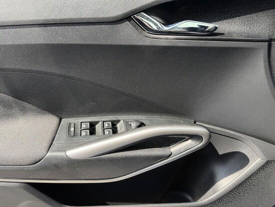 ŠKODA FABIA Selection 1.5 TSI 110 kW automat_5