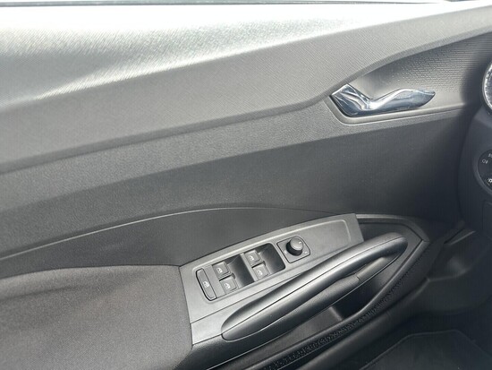ŠKODA FABIA Selection 1.0 TSI 70 kW manuál, DPH_5