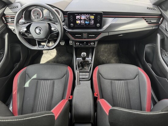 ŠKODA SCALA Monte Carlo 1.5 TSI 110 kW manuál_4