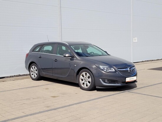 OPEL INSIGNIA Edition Spo Tourer S/S 2.0 CDTI 120 kW manuál_2