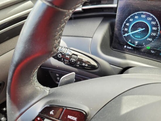 HYUNDAI TUCSON Smart 1.6 T-GDi HEV 169 kW automat_5