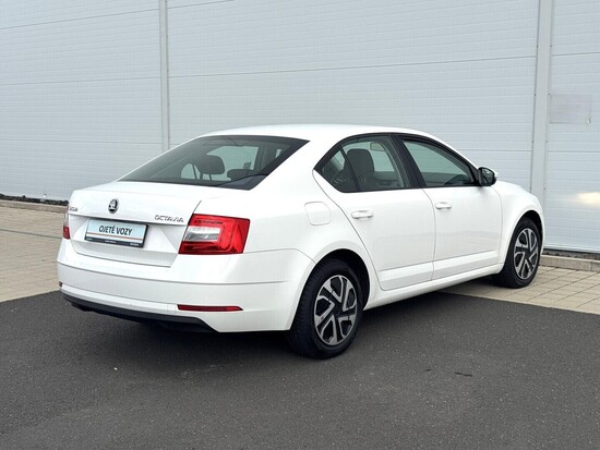 ŠKODA OCTAVIA Active 1.0 TSI 85 kW manuál_3