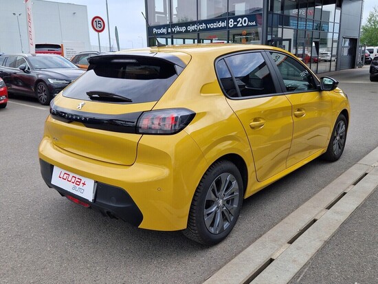 PEUGEOT 208 Active Pack 1.2 Puretech 55 kW manuál_2