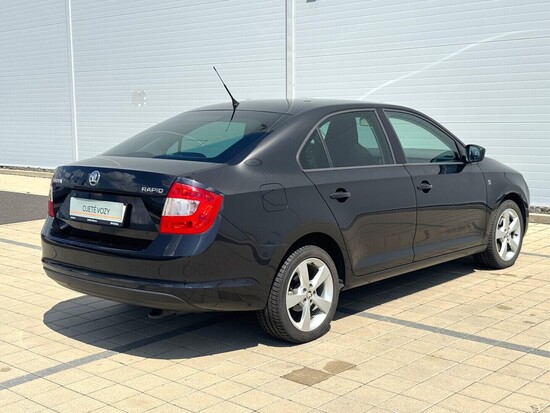 ŠKODA RAPID Ambition 1.2 TSI 77 kW manuál_3
