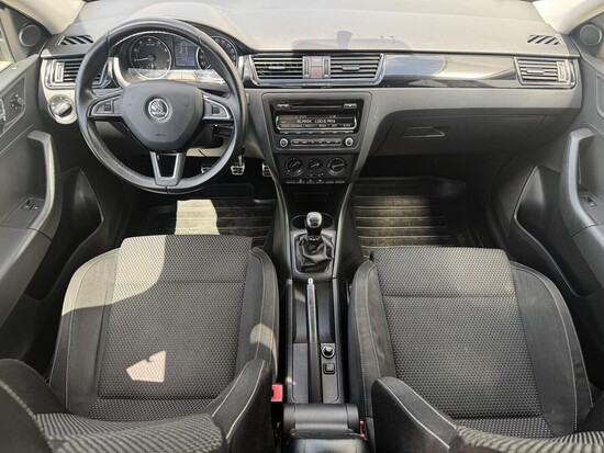 ŠKODA RAPID Ambition 1.2 TSI 77 kW manuál_4