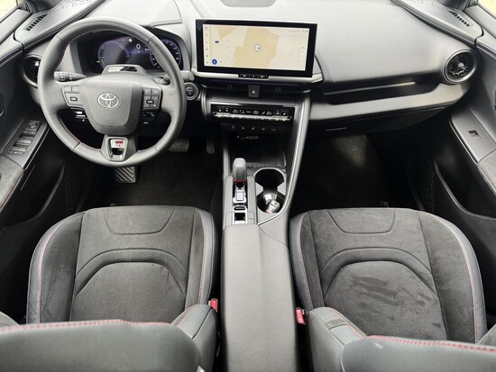 TOYOTA C-HR GR Sport 2.0 E-CVT 112 kW automat, DPH_4