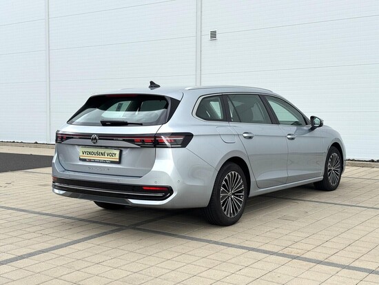 VOLKSWAGEN PASSAT Elegance 2.0 TDI 110 kW automat, DPH_3