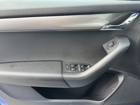 ŠKODA OCTAVIA Style Extra 2.0 TDI 110 kW automat_5