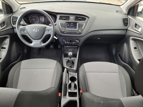 HYUNDAI I20 Comfort 1.2 i 55 kW manuál_4