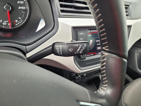 SEAT ARONA Xcellence 1.0 TSI 85 kW manuál_5