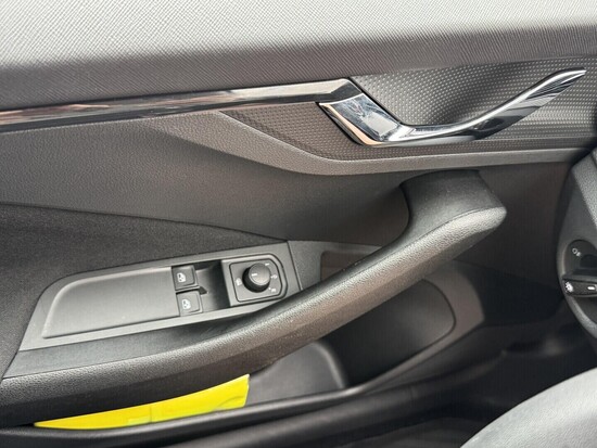 ŠKODA KAMIQ Ambition 1.0 TSI 70 kW manuál, DPH_5