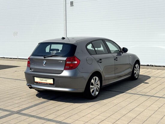 BMW 116  2.0 i 90 kW manuál_3