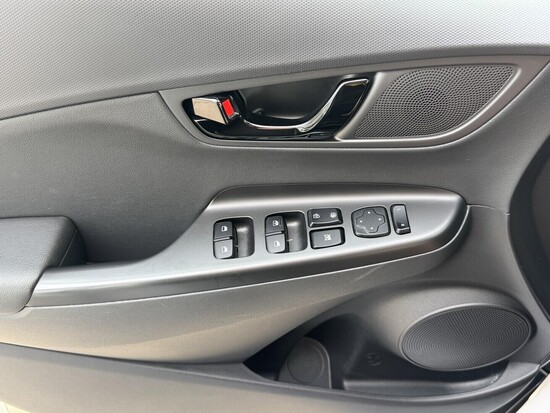 HYUNDAI KONA Mystic 1.0  88 kW manuál_5