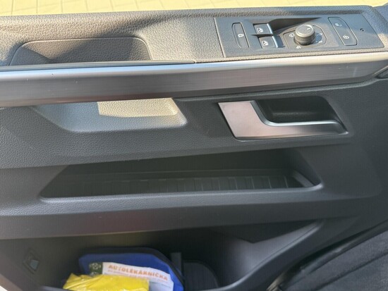VOLKSWAGEN MULTIVAN Comfortline 4Motion 2.0 TDI 146 kW automat, DPH_5