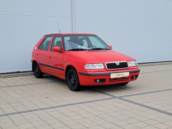 ŠKODA FELICIA Trumf 1.3 i 40 kW manuál_2