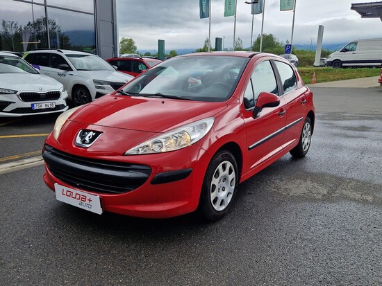 PEUGEOT 207  1.4 i 54 kW manuál_1