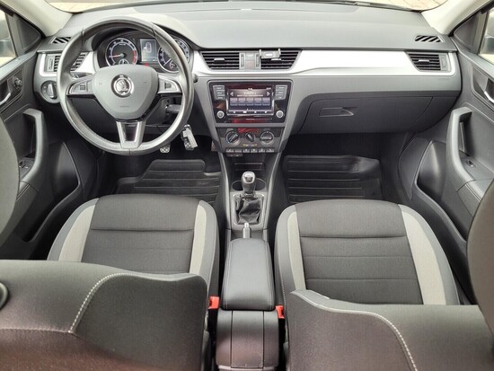 ŠKODA RAPID SPACEBACK Ambition Plus 1.0 TSI 70 kW manuál_4