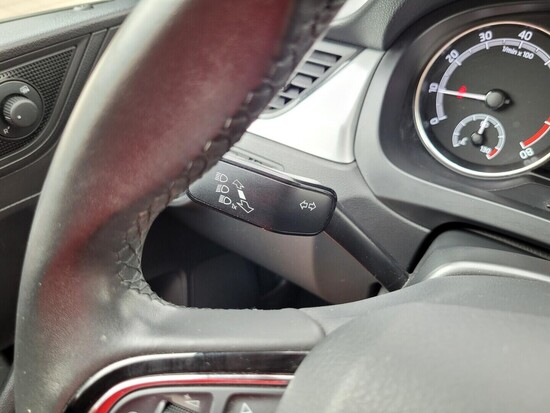 ŠKODA RAPID SPACEBACK Ambition Plus 1.0 TSI 70 kW manuál_5