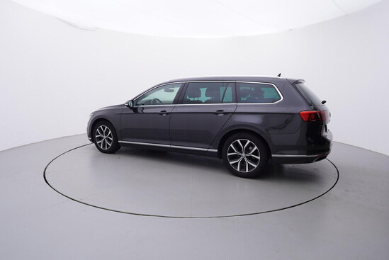 VOLKSWAGEN PASSAT VARIANT Elegance 2.0 TDI 110 kW automat, DPH_2