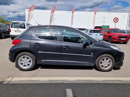 PEUGEOT 207 1.4 VTi 70 kW manuál_3