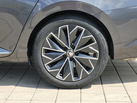 ŠKODA SUPERB L&K 2.0 TDI 147 kW automat, DPH_5