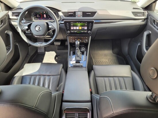 ŠKODA SUPERB L&K 2.0 TDI 147 kW automat, DPH_4