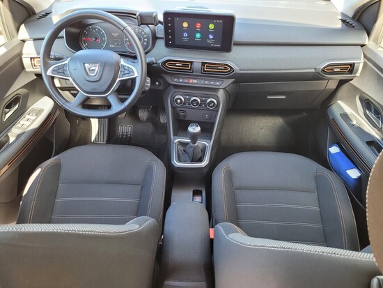DACIA SANDERO Stepway 1.0 TCe 67 kW manuál_4