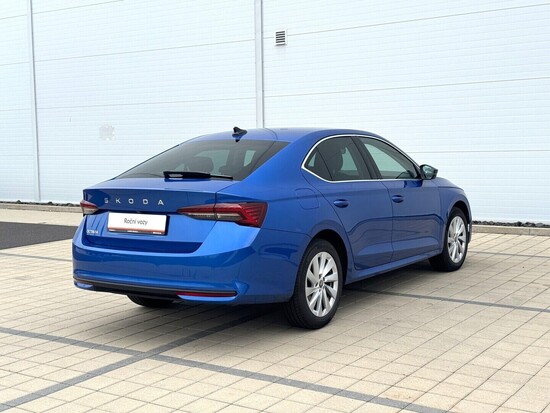 ŠKODA OCTAVIA Top Selection 1.5 TSI 110 kW manuál, DPH_3