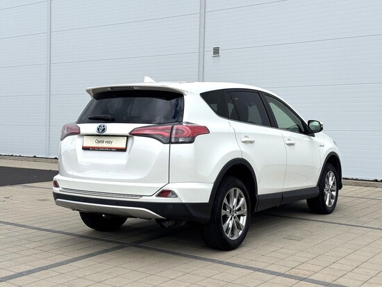 TOYOTA RAV4  2.5 Hybrid 114 kW automat_3