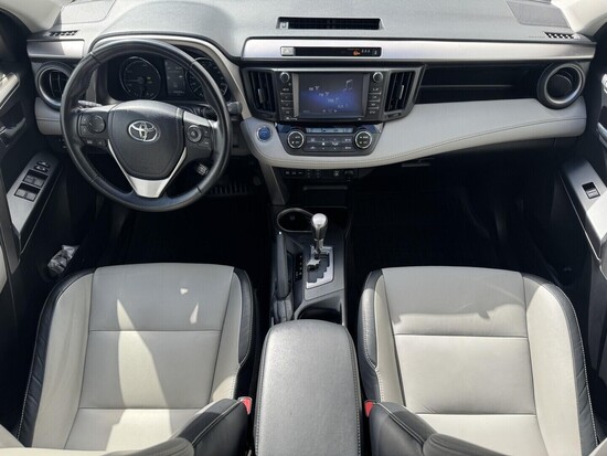 TOYOTA RAV4  2.5 Hybrid 114 kW automat_4
