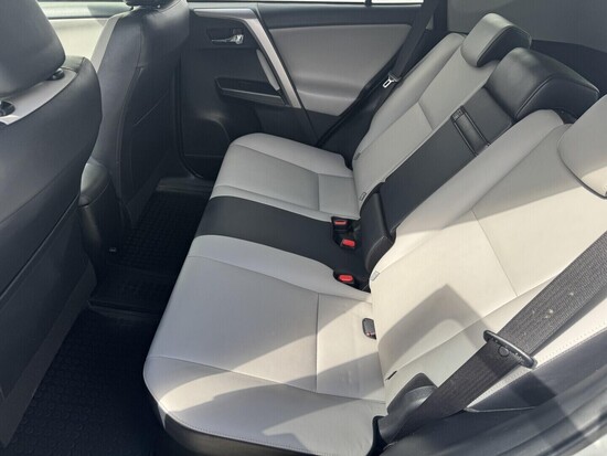 TOYOTA RAV4  2.5 Hybrid 114 kW automat_5