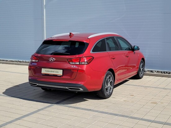 HYUNDAI I30 Smart 1.5 T-GDI 117 kW manuál_3