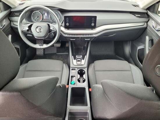 ŠKODA OCTAVIA Active Plus 1.5 TSI 110 kW automat, DPH_4