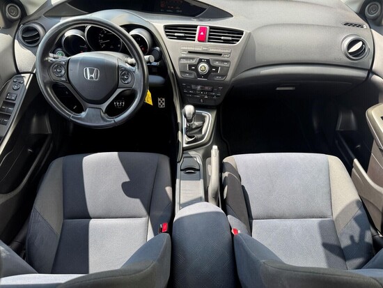 HONDA CIVIC Sport 1.8 i-VTEC 104 kW manuál_4