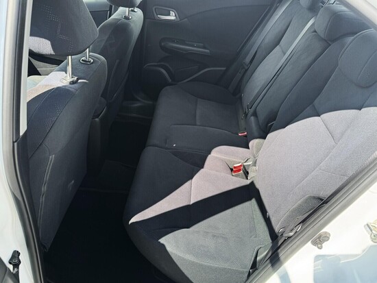 HONDA CIVIC Sport 1.8 i-VTEC 104 kW manuál_5