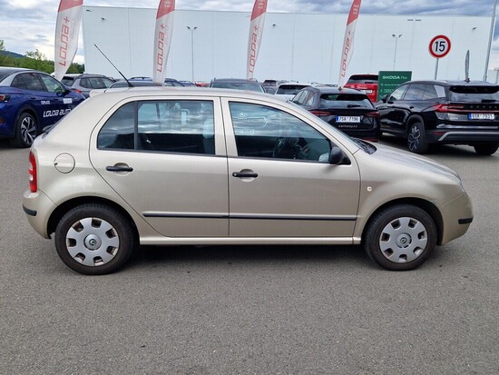 ŠKODA FABIA Classic 1.2 HTP 40 kW manuál_3