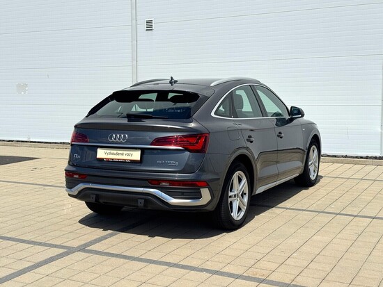 AUDI Q5 S-line 2.0 TFSI 195 kW automat, DPH_3