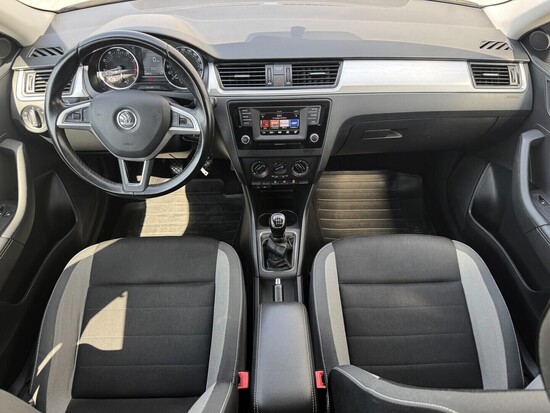 ŠKODA RAPID Ambition 1.2 TSI 81 kW manuál_4