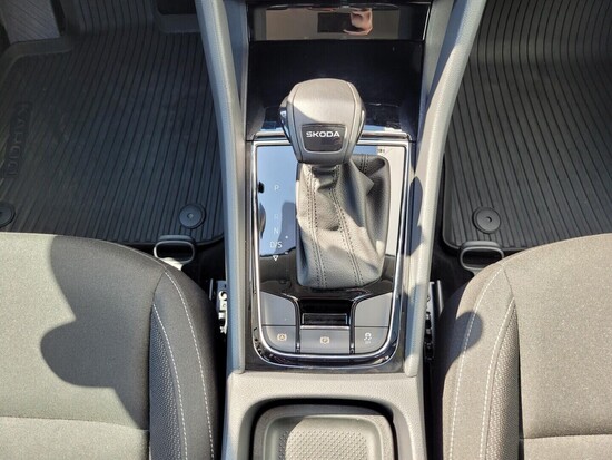 ŠKODA KAROQ Selection 1.5 TSI 110 kW automat, DPH_5