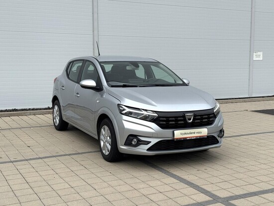 DACIA SANDERO Essential 1.0 TCe 67 kW manuál_2