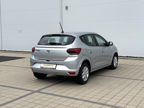 DACIA SANDERO Essential 1.0 TCe 67 kW manuál_3