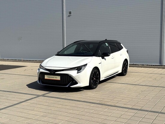 TOYOTA COROLLA GR Sport 2.0 e-CVT 112 kW automat, DPH_1