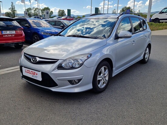 HYUNDAI I30  1.4 CVVT 80 kW manuál_1