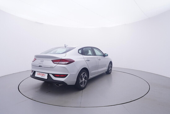 HYUNDAI I30 Comfort 1.0 T-GDI 88 kW manuál_3