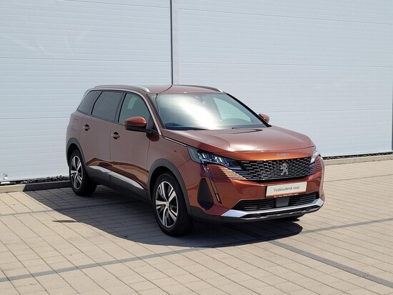 PEUGEOT 5008 Allure 1.2 PureTech  96 kW manuál_2