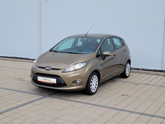 FORD FIESTA Trend 1.2 Duratec 60 kW manuál_1