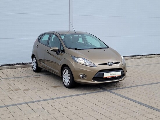 FORD FIESTA Trend 1.2 Duratec 60 kW manuál_2