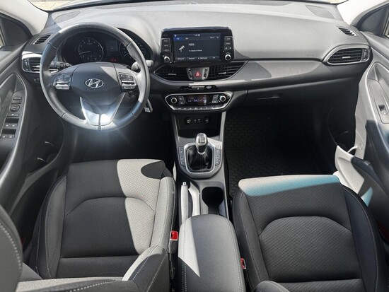 HYUNDAI I30 Style 1.4 T-GDI 103 kW manuál_4