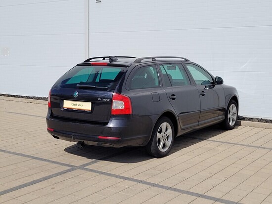 ŠKODA OCTAVIA Ambiente 1.4 TSI 90 kW manuál_3